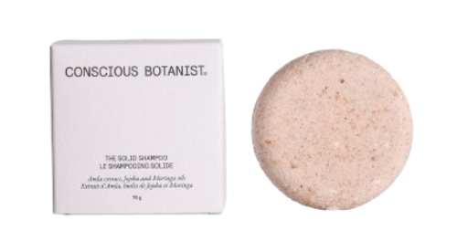 The Solid Shampoo, de Conscious Botanist, un champú sólido con lemongrass, amla y ortiga que limpia, fortalece y ayuda a proteger el cabello frente al sol, el cloro y la sal. Precio: 20€
