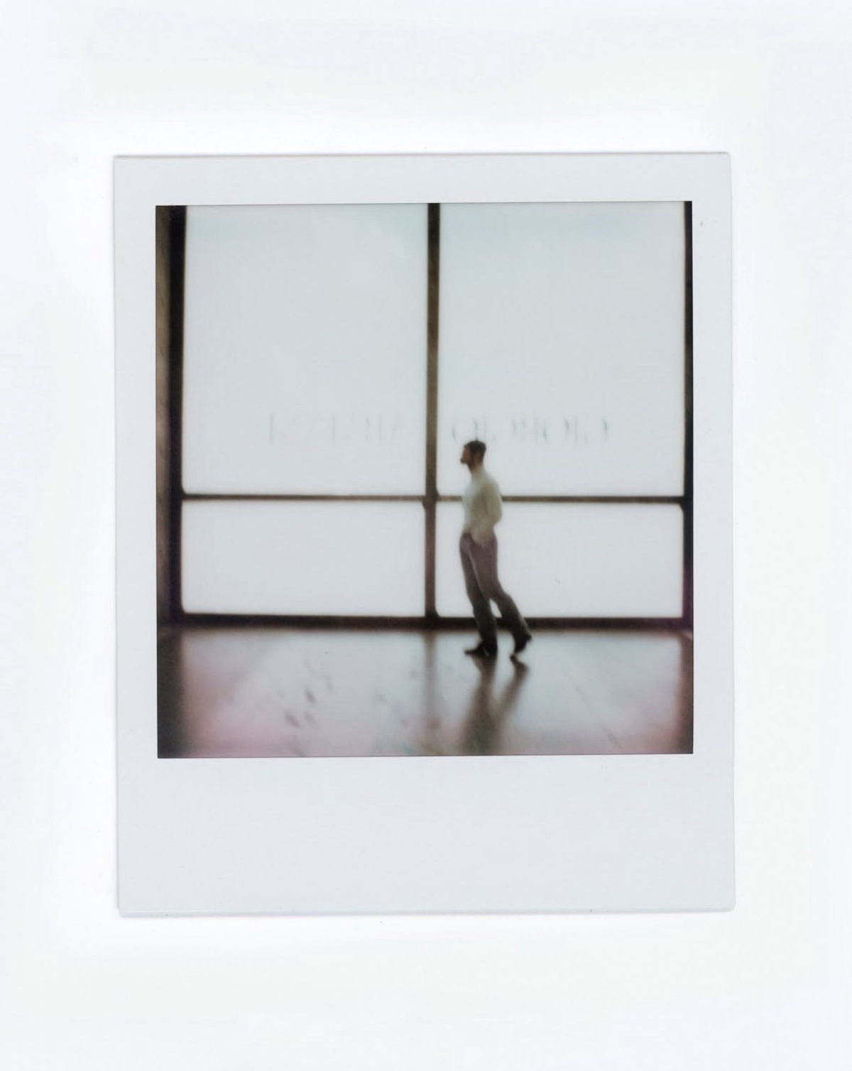 Imagen en formato polaroid compartida por Dario Vitale en redes sociales. Imagen: @dario___vitale
