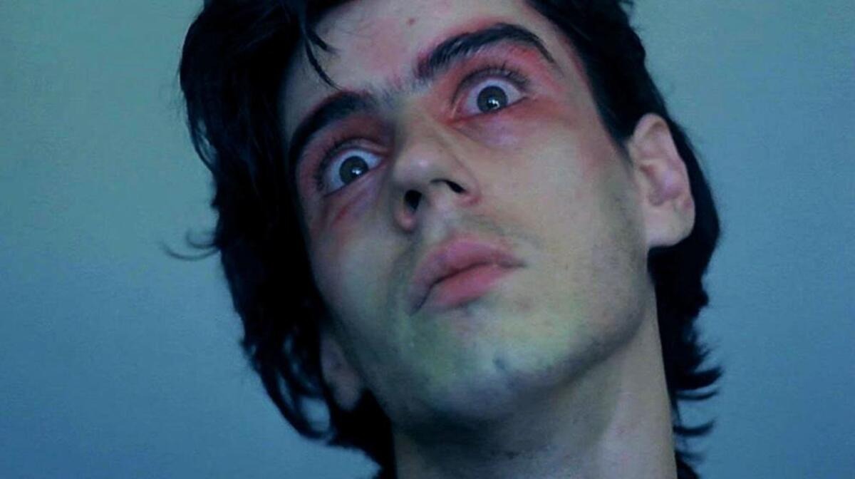 Will More como Pedro en «Arrebato» (1979), una de las grandes películas de culto del cine español, dirigida por Iván Zulueta
