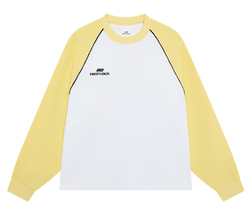 Hanbal Lemon Waffle Long Sleeve de Eme Studios. Amantes de la silueta cuadrada, esta es vuestra camiseta raglán ideal. Precio: 59€