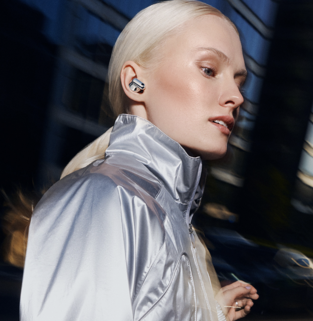 Imagen de campaña de los nuevos HUAWEI FreeBuds Neo