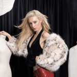 La modelo Summer Dirx protagoniza las imágenes de la última campaña de BERSHKA SERIES, en la que la firma presenta las prendas y propuestas que forman parte de su nueva colección AW26