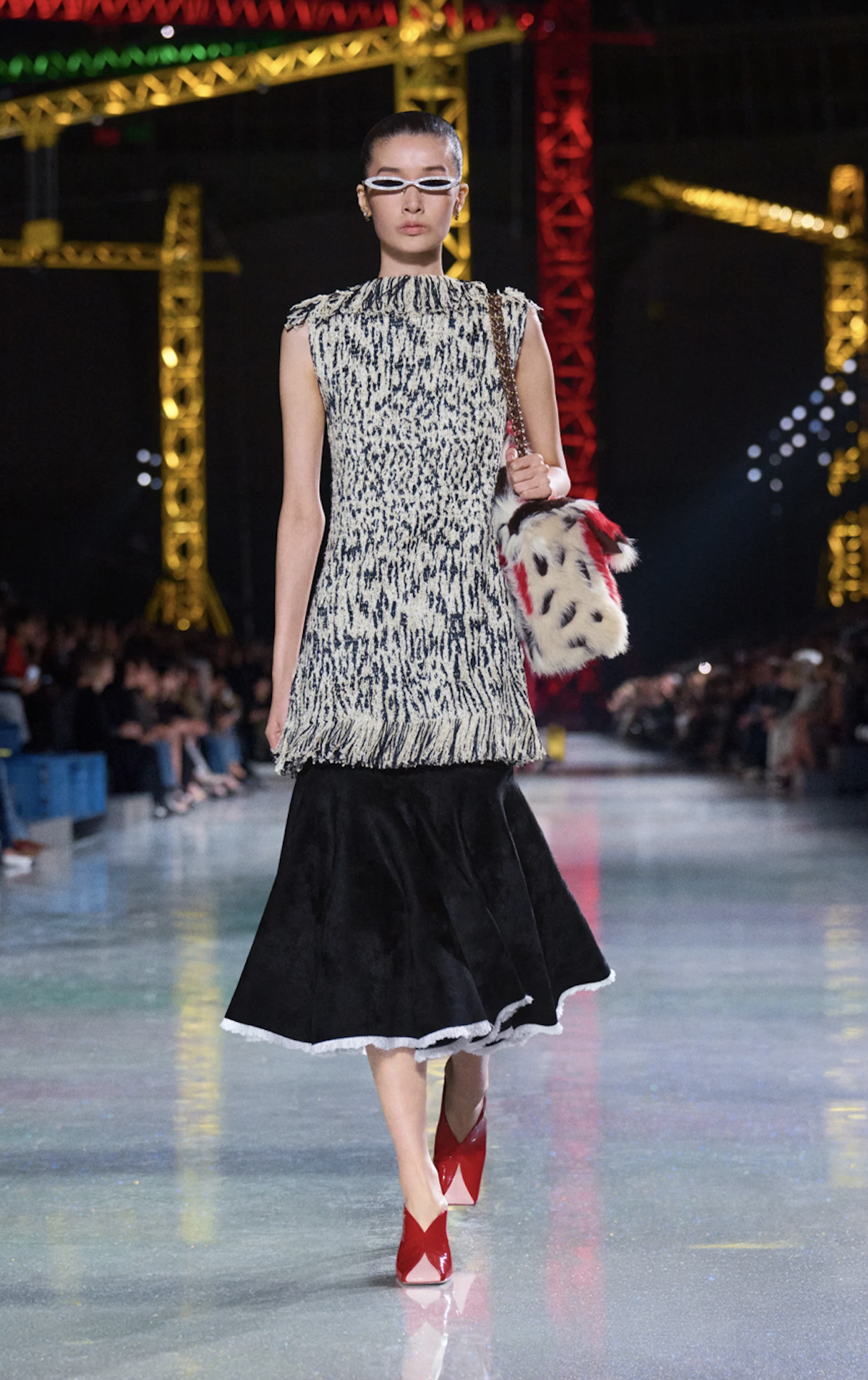 Uno de los looks de la colección de Chanel FW26