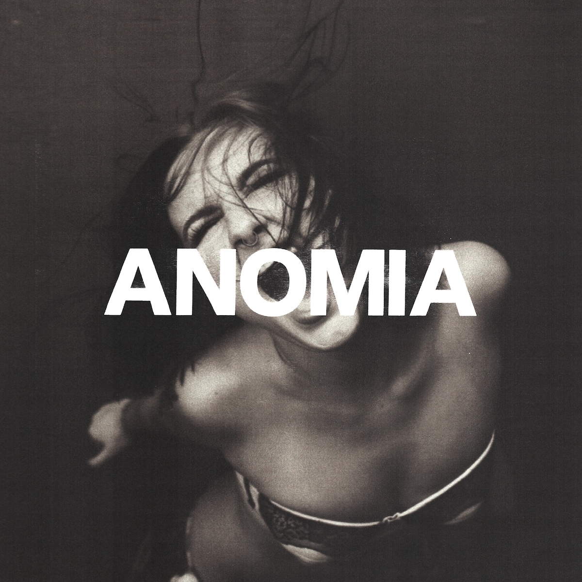 Portada de «ANOMIA», el nuevo disco de Ruslana