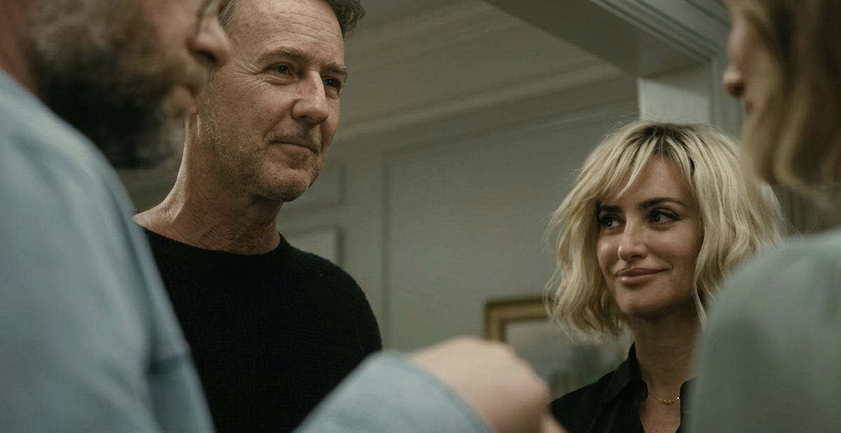  Edward Norton y Penélope Cruz junto a Seth Rogen y Olivia Wilde en una escena de la película 