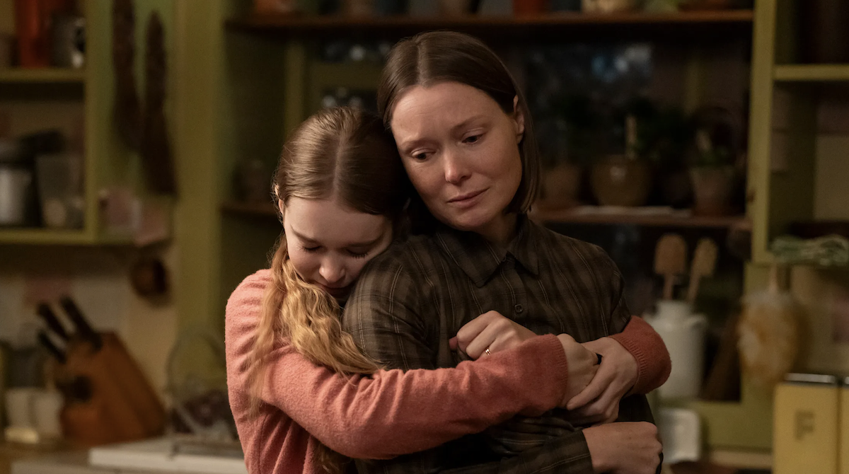 Summer H. Howell y Samantha Sloyan interpretan a Carrie y Margaret White en «Carrie» (2026), la nueva serie de terror de Prime Video