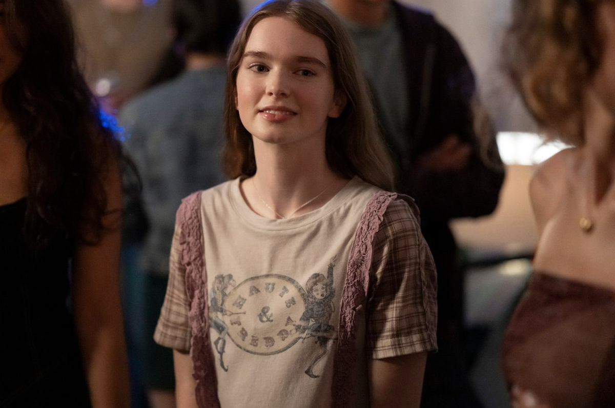 Fotograma de «Carrie» (2026), la serie de Mike Flanagan que actualiza el clásico de Stephen King a la era de las redes sociales
