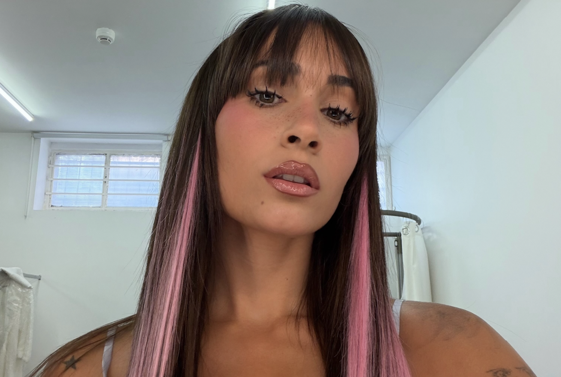 Aitana cuenta los primeros adelantos de su nueva era.