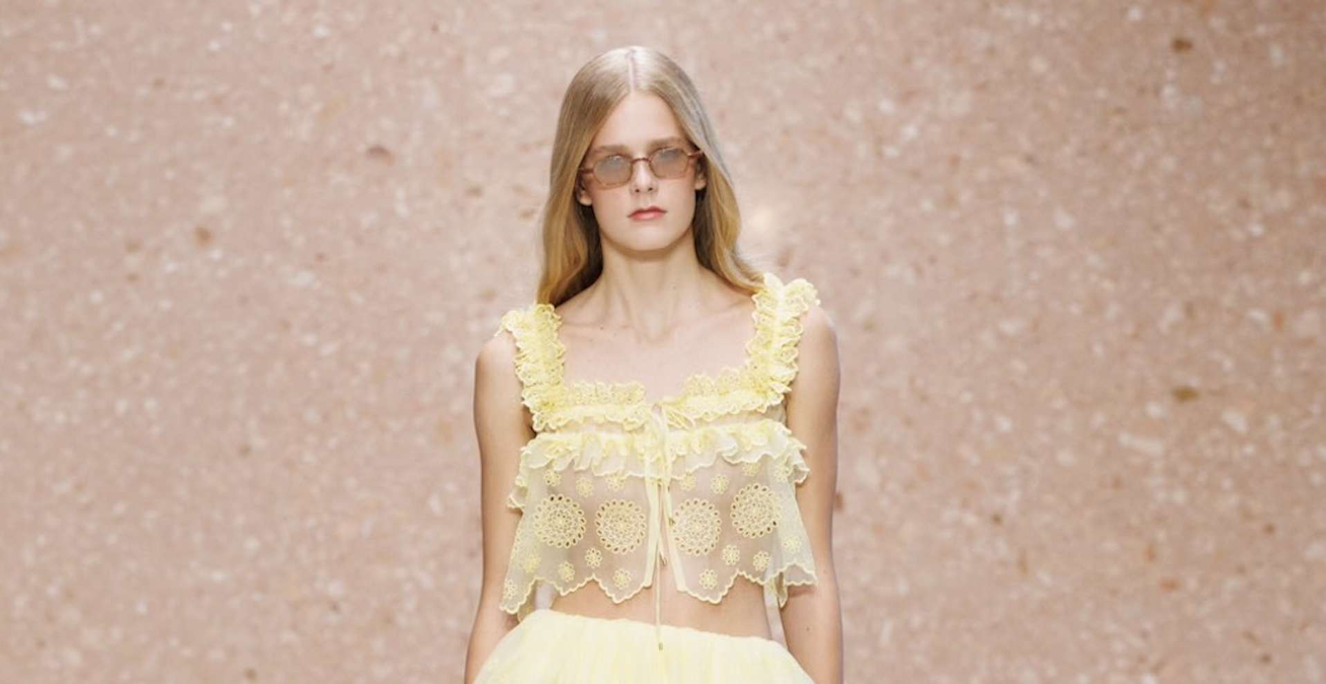 Todo sobre la primera mitad de París Fashion Week SS27. Imagen: cortesía de Chloé