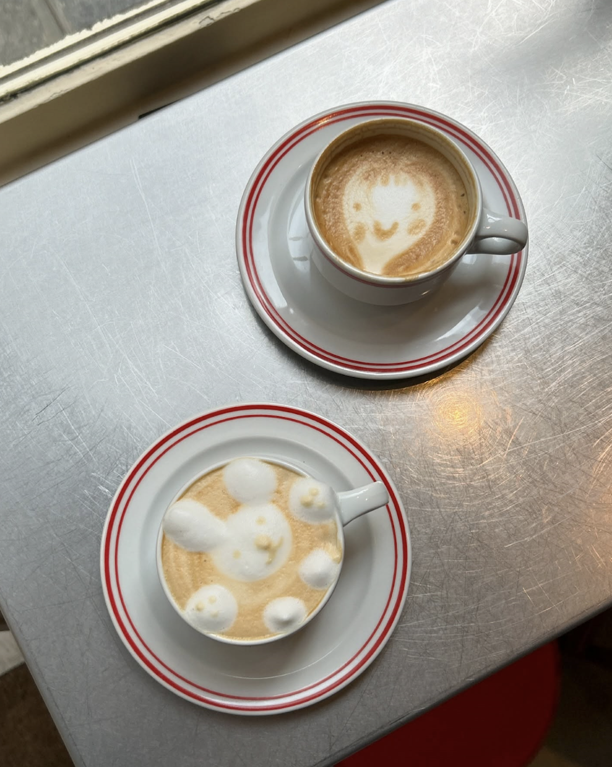 Cortado Paris, cafetería de especialidad situada en el barrio de Le Marais. Imagen: @cortado.paris